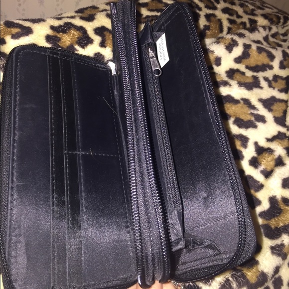 Wallet - Picture 3 of 3